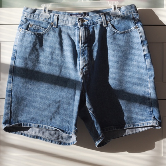 Vintage Mom Shorts - Picture 1 of 5